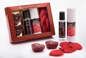 Red Temptation Chest Red Temptation Chest